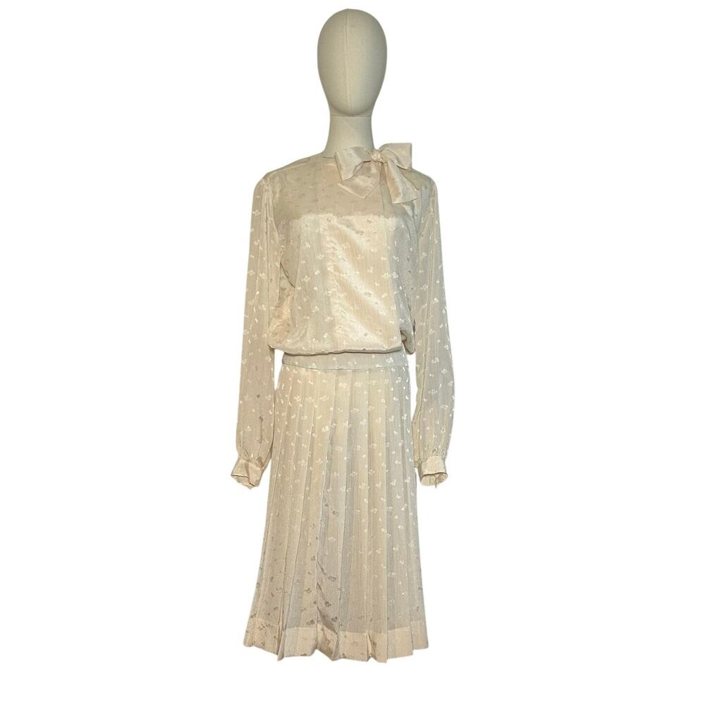 VTG 70s White Neck Bow Pleated M Midi Dress Retro Twee Preppy Coquette Wedding